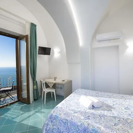 Domus Caterina Apartment *