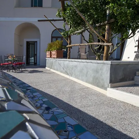 Domus Caterina Apartment *